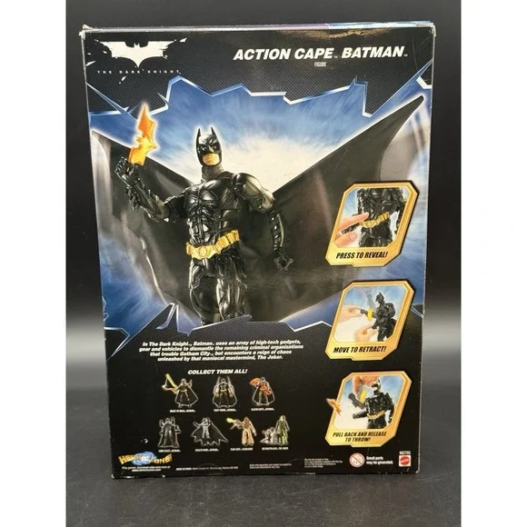The Dark Knight Action Reveal Cape Batman 12" - Picture 3 of 5
